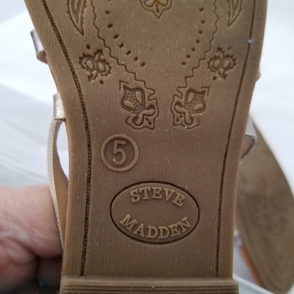 Steve Madden sz 5 sandals - Picture 7 of 9